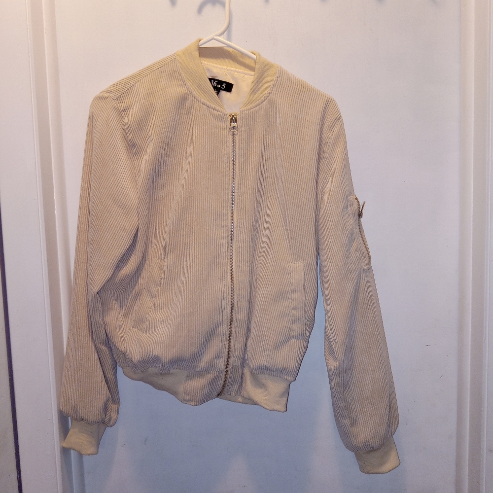 36.5 SIZE LARGE CORDUROY CREAM JACKET